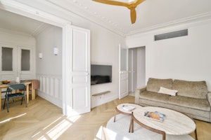Le Marais Chic image 14