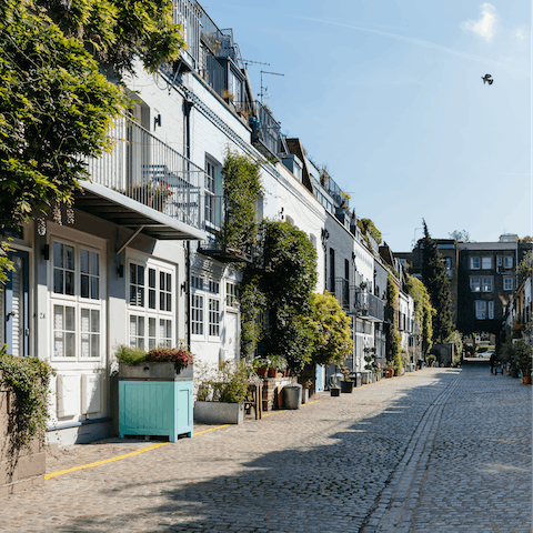 Stay in London's Nottinghill district, just a nineteen-minute walk away from Kensington Palace and Gardens