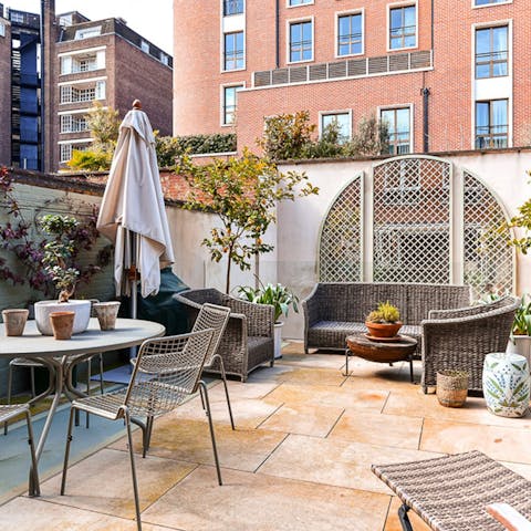 Find the perfect spot for summer evening drinks in the garden