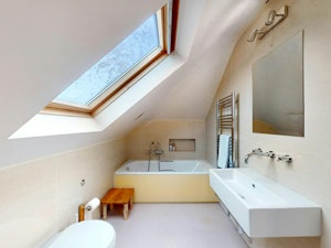 North London Residence image 14