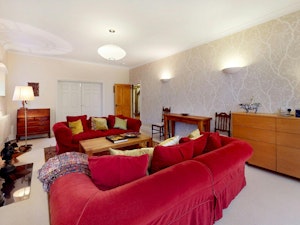 North London Residence image 8