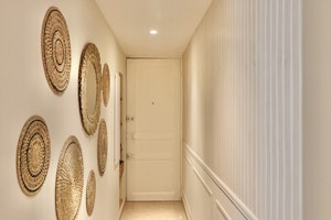 Antibes Gem image 11