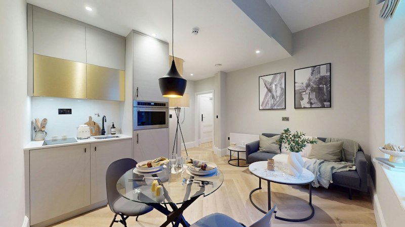 London Modern main image