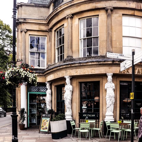 Explore Cheltenham's great selection of upmarket bars and restaurants