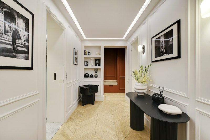 Beautiful Avenue additional image