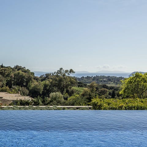 Be inspired by the views whilst relaxing by the pool