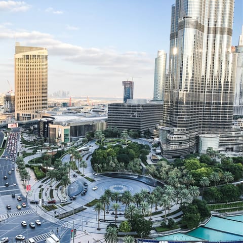 Explore the heart of Downtown Dubai, right on your doorstep