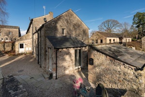 Brontë Schoolhouse image 14