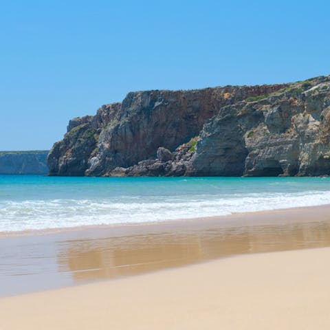 Take a day trip to the nearby blue flag beach of Praia dos Pescadores