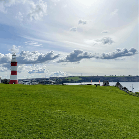 Take a leisurely stroll to explore Plymouth Hoe