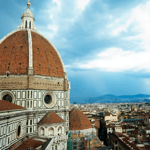 Plan a day trip to Florence, just a short drive away