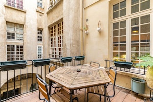 Rainbow Abode image 7