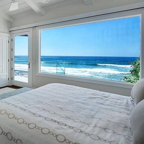 Wake up to unobstructed views of the Pacific