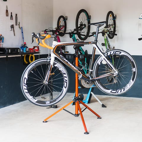 Take a peek in the bike workshop