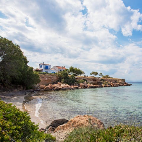Stroll over to the nearest beach in two minutes and swim in the warm waters of the Saronic Gulf