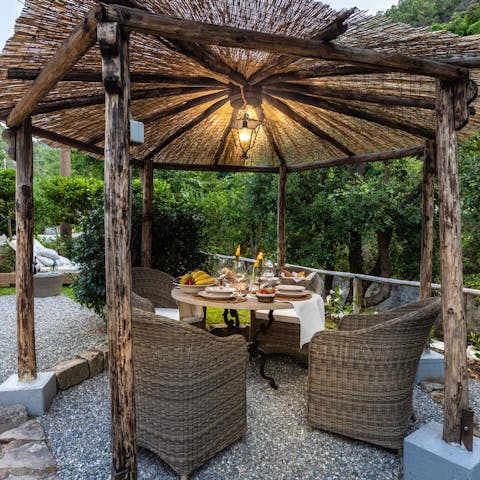 Set the table ready for a traditional Tuscan dinner on warm summer evenings