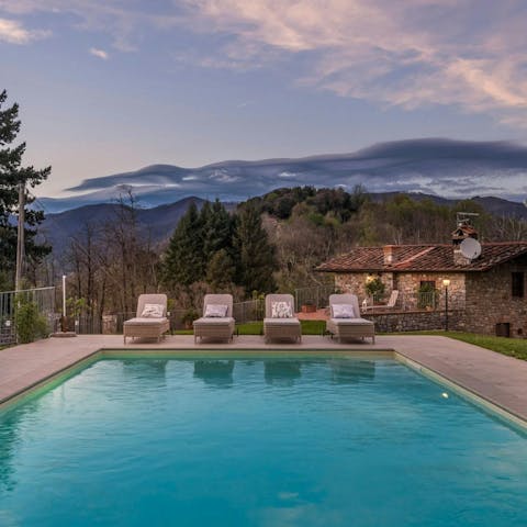 Admire the Tuscan sunset from the private pool
