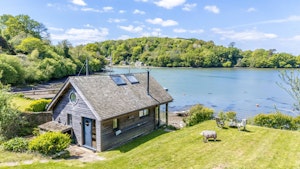 The Quiet Mooring image 10