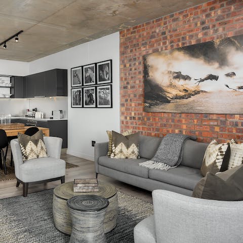Balance your time between chilling out and taking in Cape Town's sought-after attractions