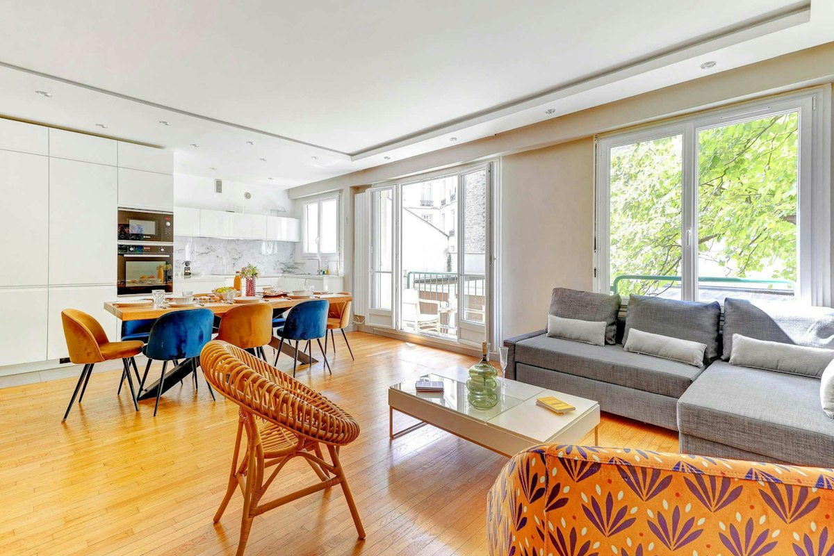 The Mesnil Residence, Ile-de-France