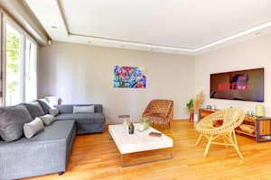 The Mesnil Residence image 5
