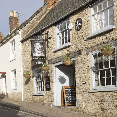 Stroll through the historic streets to local pubs, shops and restaurants 