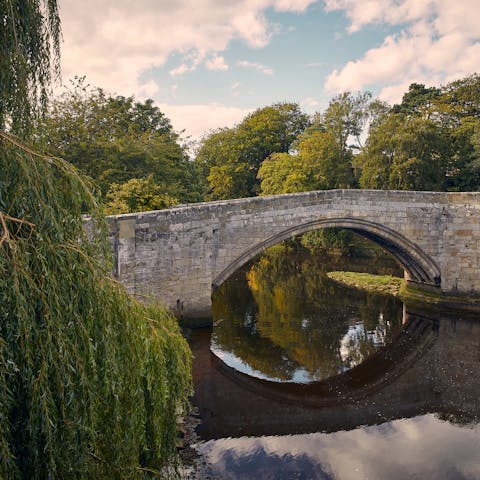 Enjoy long walks along the Guilders Burn and around the quaint fishing town of Amble 