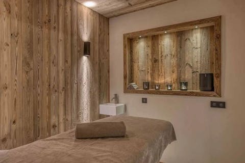 Relax your muscles with a massage after a day of skiing or hiking