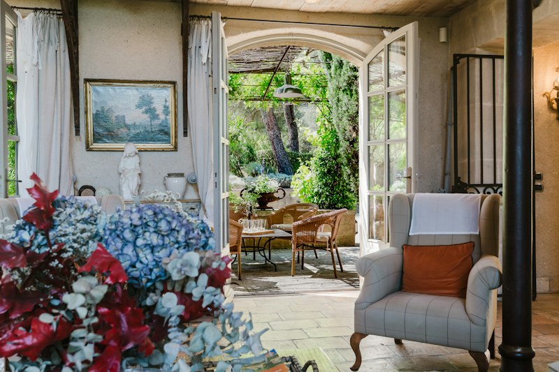 Romantic & Rustic Refuge additional image
