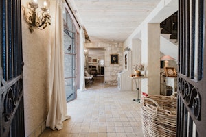 Romantic & Rustic Refuge image 2