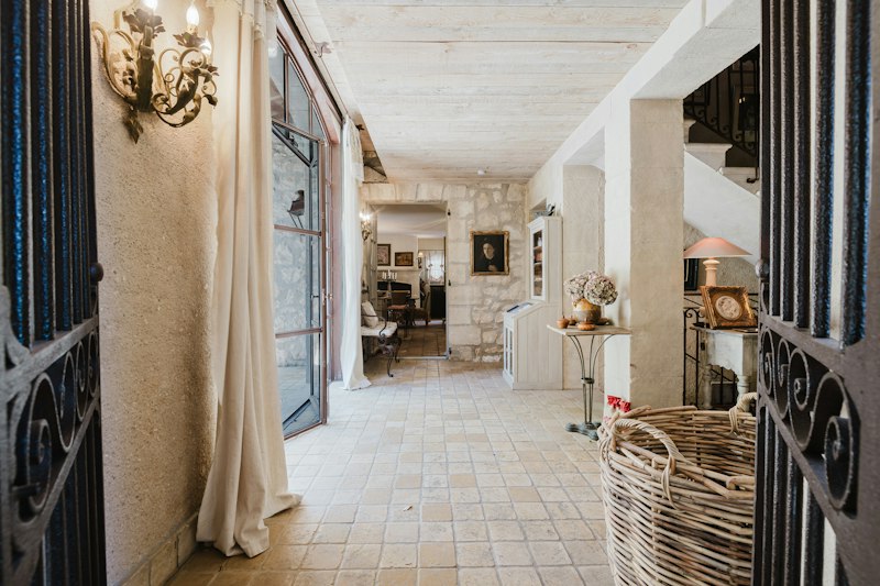 Romantic & Rustic Refuge additional image
