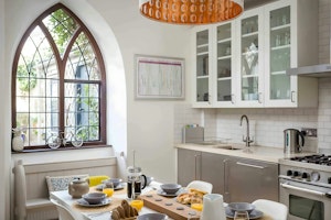 The Castellated Cottage image 7