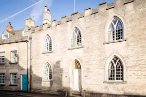 The Castellated Cottage image 6