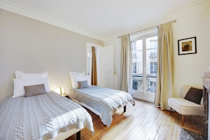 French Lullaby image 14