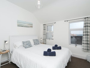 Seagull's Haven image 10