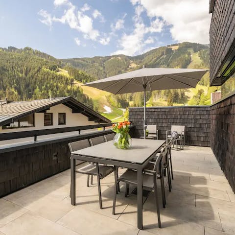 Bask in the mountain views on the private balcony, the perfect spot to enjoy an alfresco meal and a glass of wine