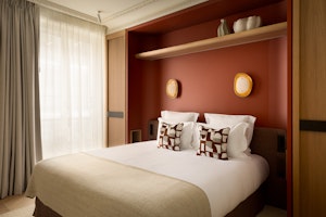 The Parisian Retreat image 14