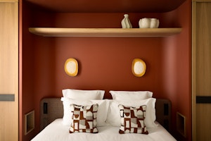 The Parisian Retreat image 13