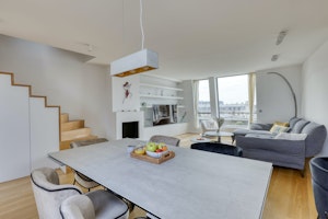 Marais Hideaway image 12