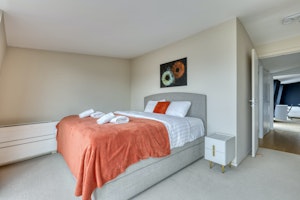 Marais Hideaway image 5