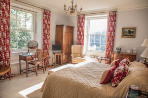 Woodland Estate image 9
