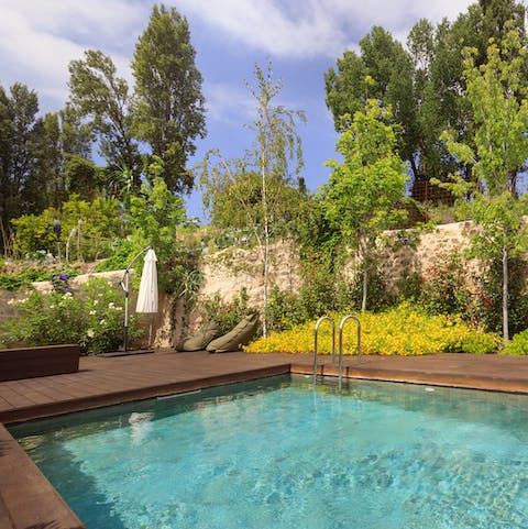 Cool off in the shared pool which is open all year round