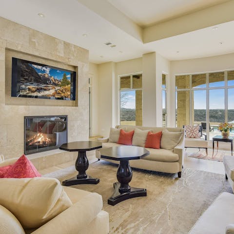 Feel a wonderful sense of lightness from the elegant living room