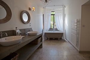 Rural Vista Haven image 8