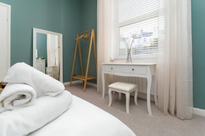 Brighton Sage image 11