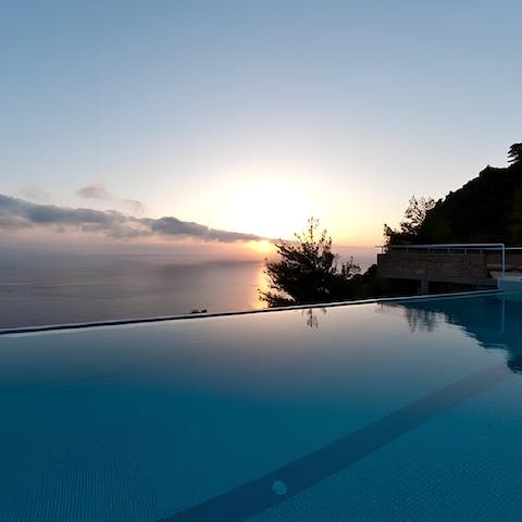 Watch the sun set over the Mediterranean from the infinity swimming pool 