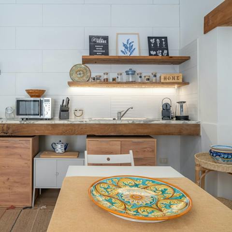 Enjoy pistachio granita and brioche for breakfast in the cosy kitchen
