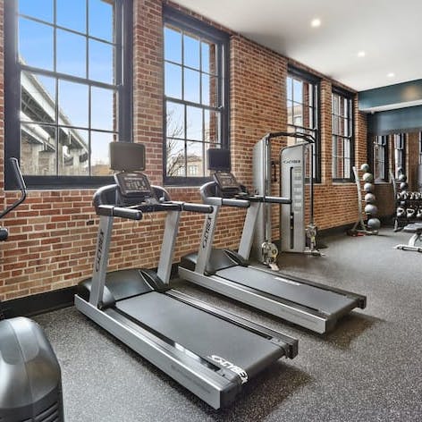 Maintain your morning workout routine in the gym