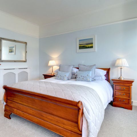 Get some rest in the elegant bedrooms after taking in all that sea air