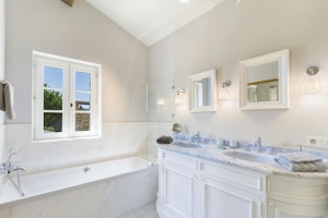 Panoramic View image 6